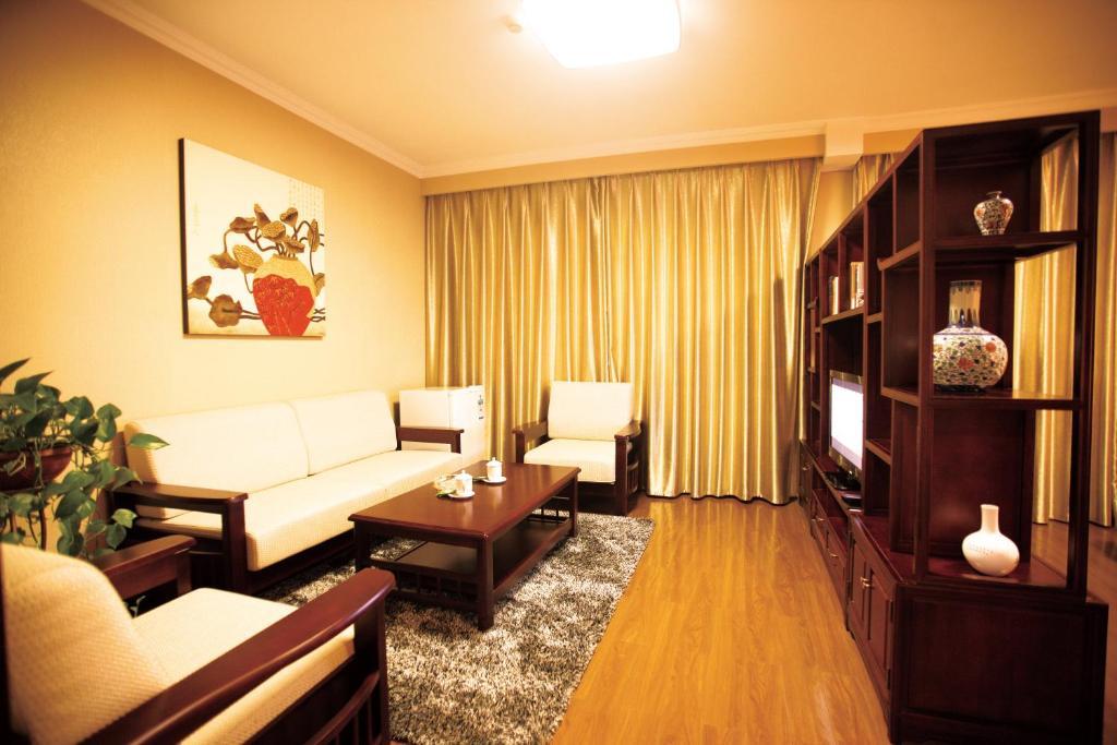 Overseas Chinese International Hotel Qingdao Exterior foto